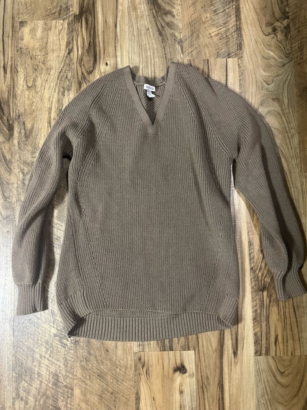 Athleta Women's Scoop V-Neck Sweater in Taupe Brown
